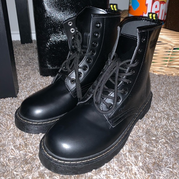 Shoes - Black combat boots